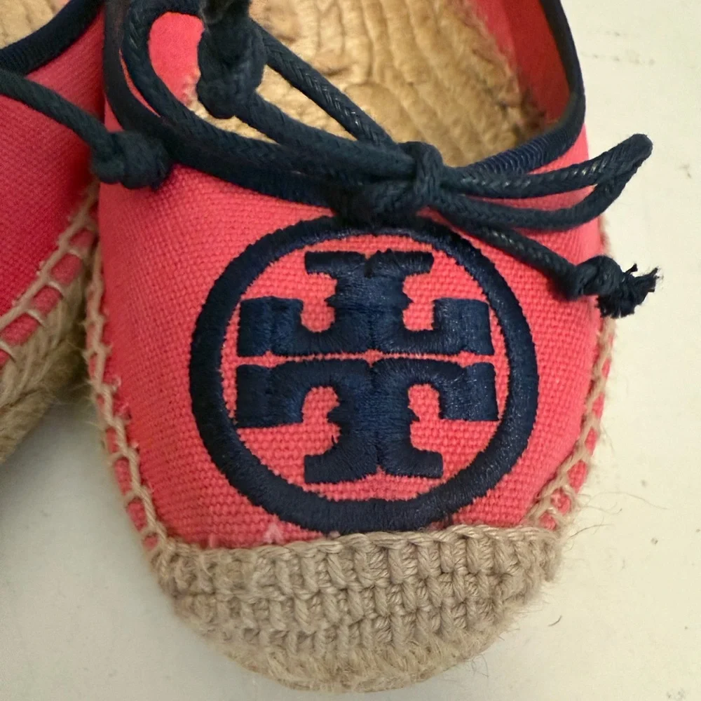 TORY BURCH Ballet Espadrilles in Lipstick Pink and Navy Blue Flats Size 6